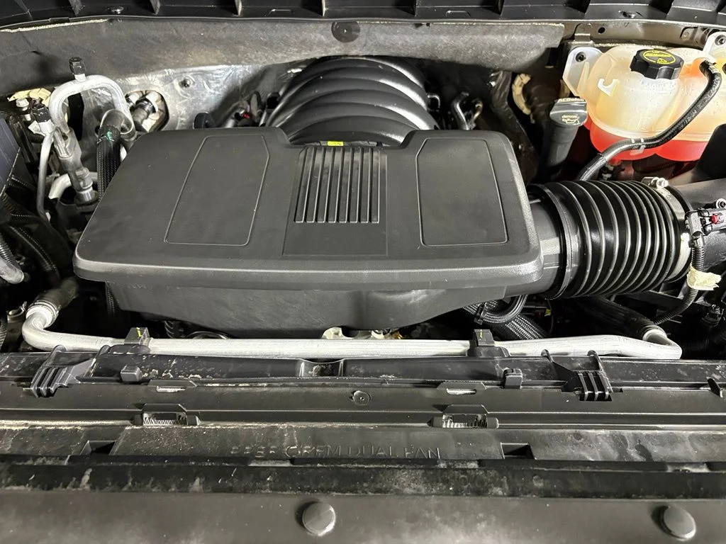 Used 2025 Black Chevrolet LT image 41