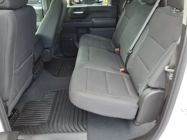 Used 2025 White Chevrolet Custom image 16