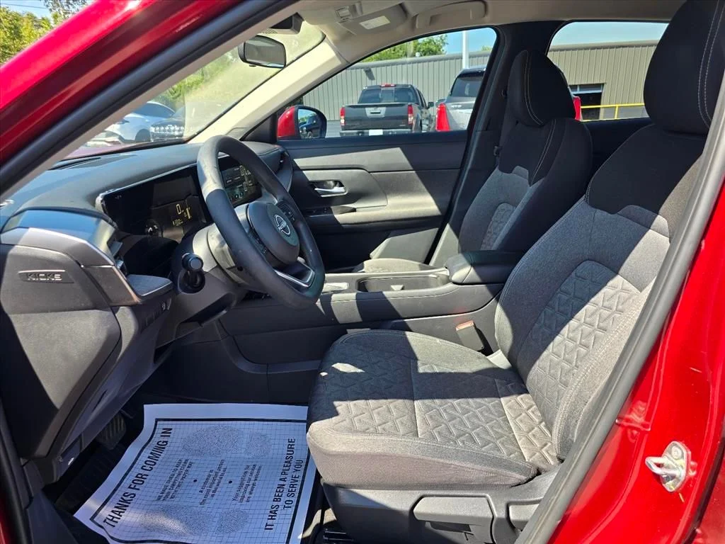 Used 2025 Red Nissan SV image 9