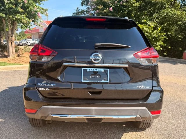 Used 2018 Black Nissan SV image 4
