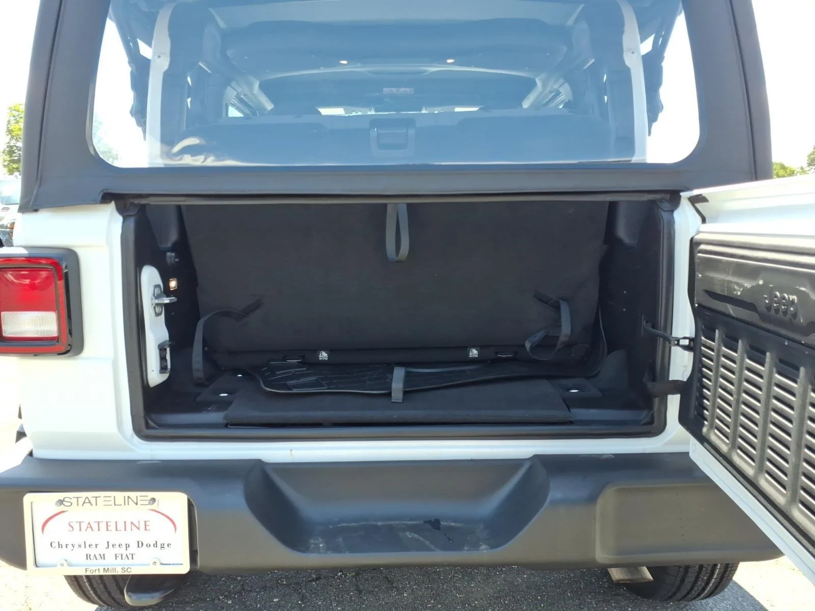 Used 2025 Bright White Clearcoat Jeep Sport image 30