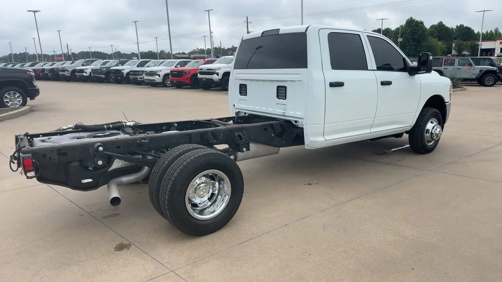 2024 RAM Ram 3500 Chassis Cab Tradesman - Photo 8