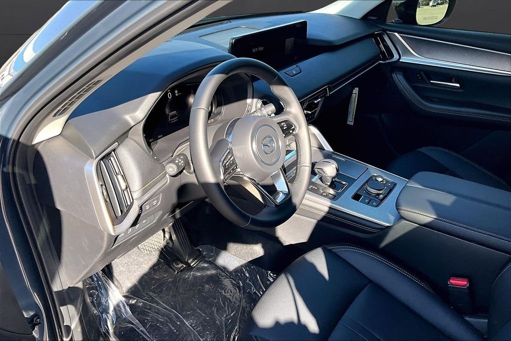 2026 Mazda CX-90 Premium Package - Photo 6