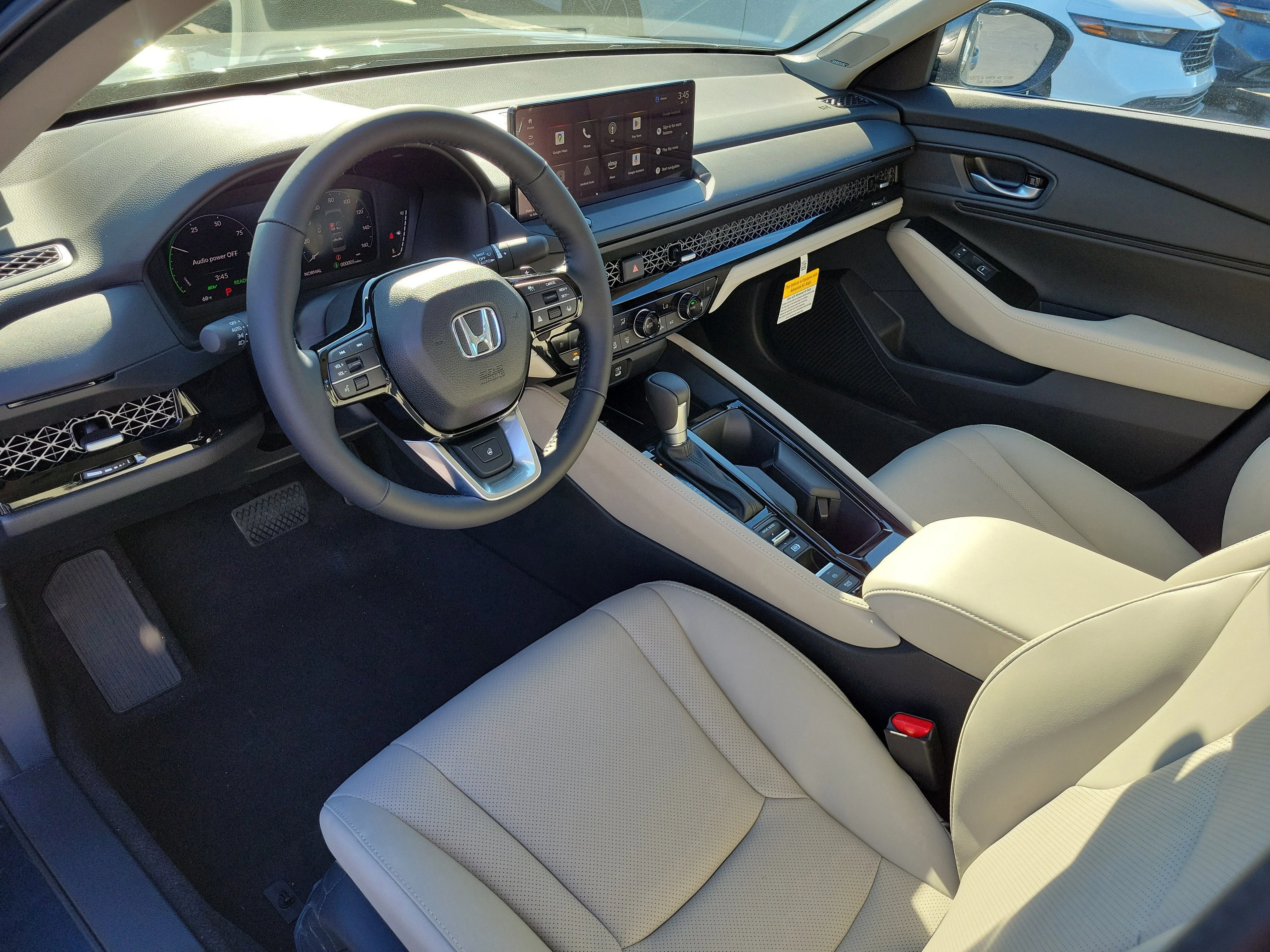 New 2026 Platinum White Pearl Honda Touring image 29