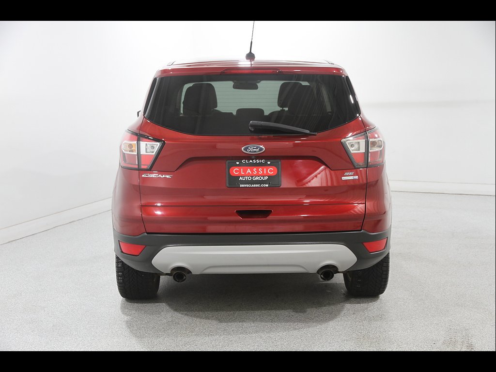 2017 Ford Escape SE - Photo 18