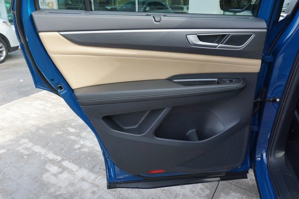 New 2026 Blue Volkswagen 2.0T SE w/Technology image 26