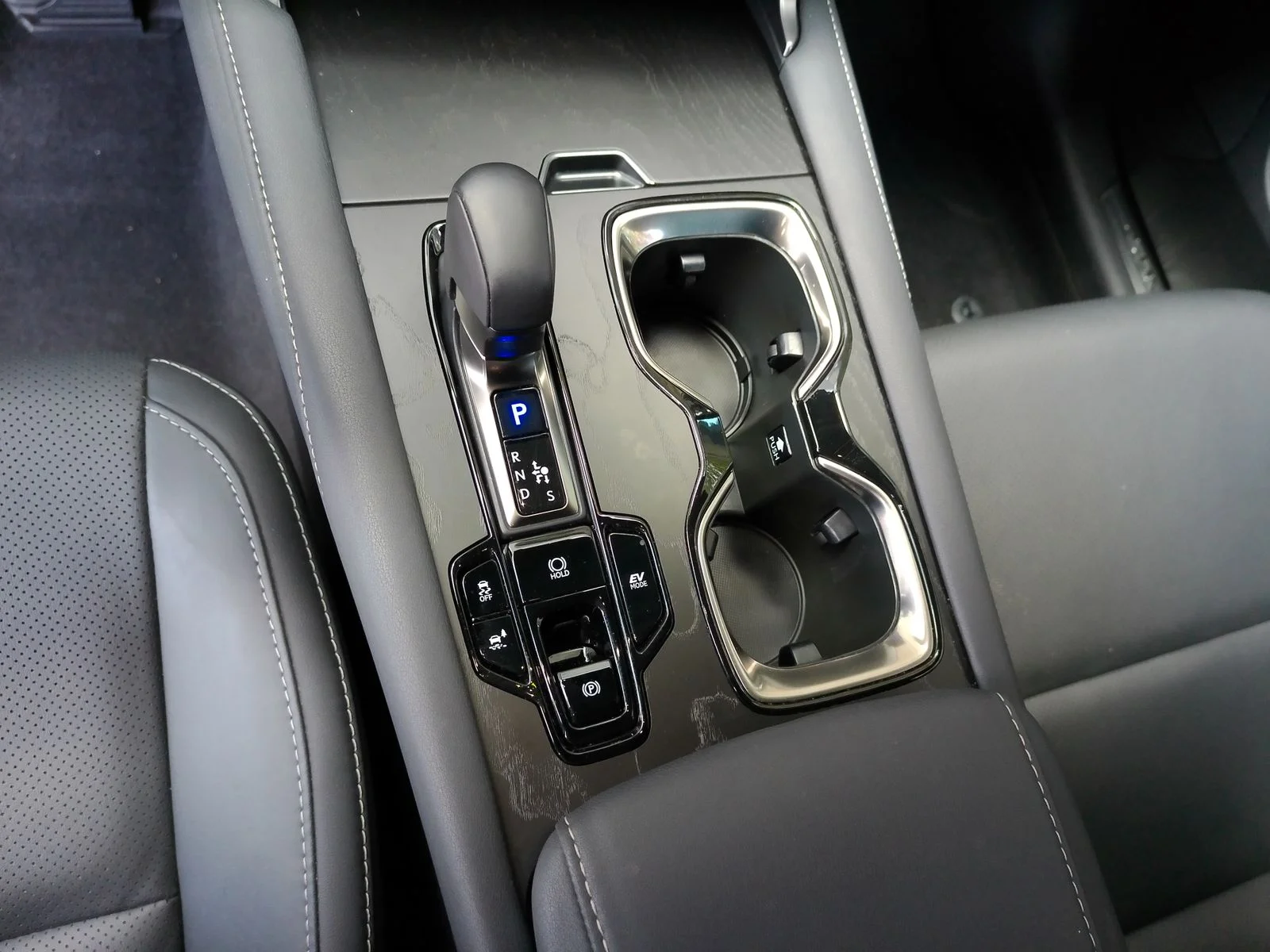 Used 2024 White Lexus 350h Premium image 20