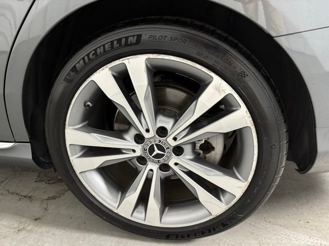 Used 2018 Gray Mercedes-Benz C 300 image 8