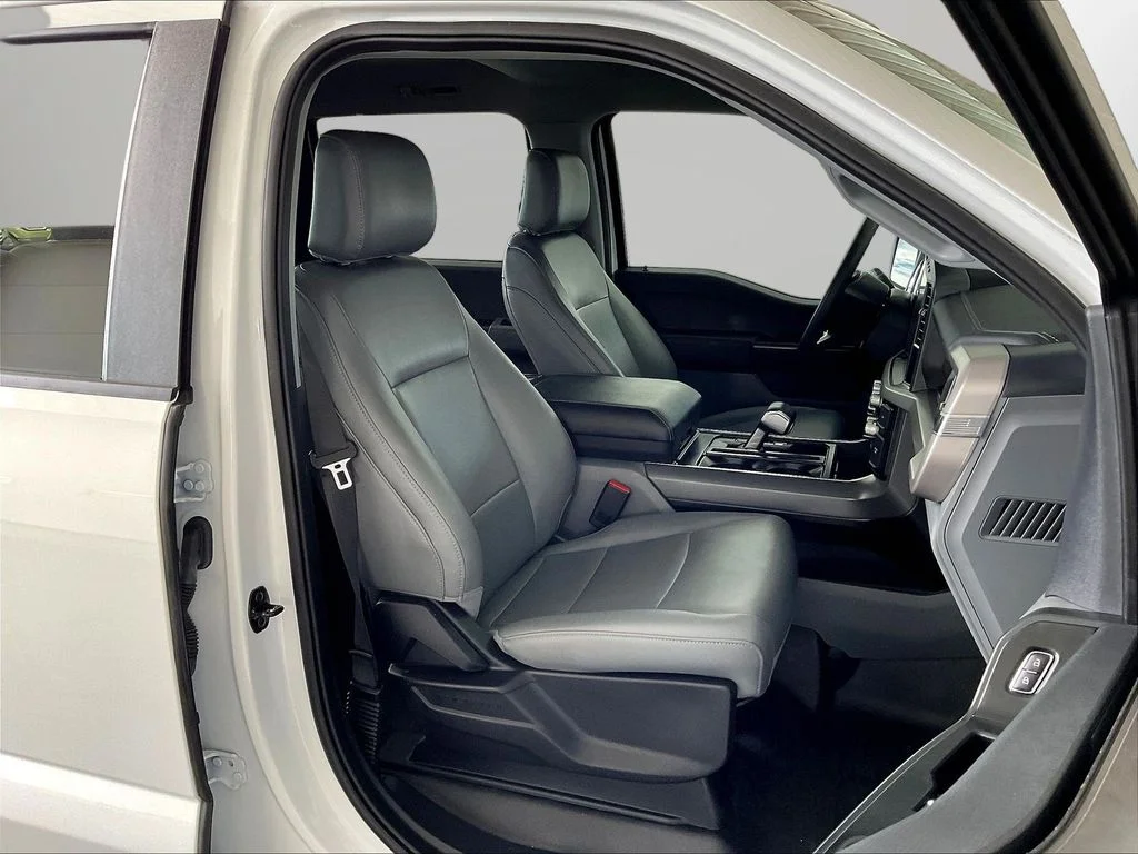 Used 2023 Oxford White Ford Pro image 31