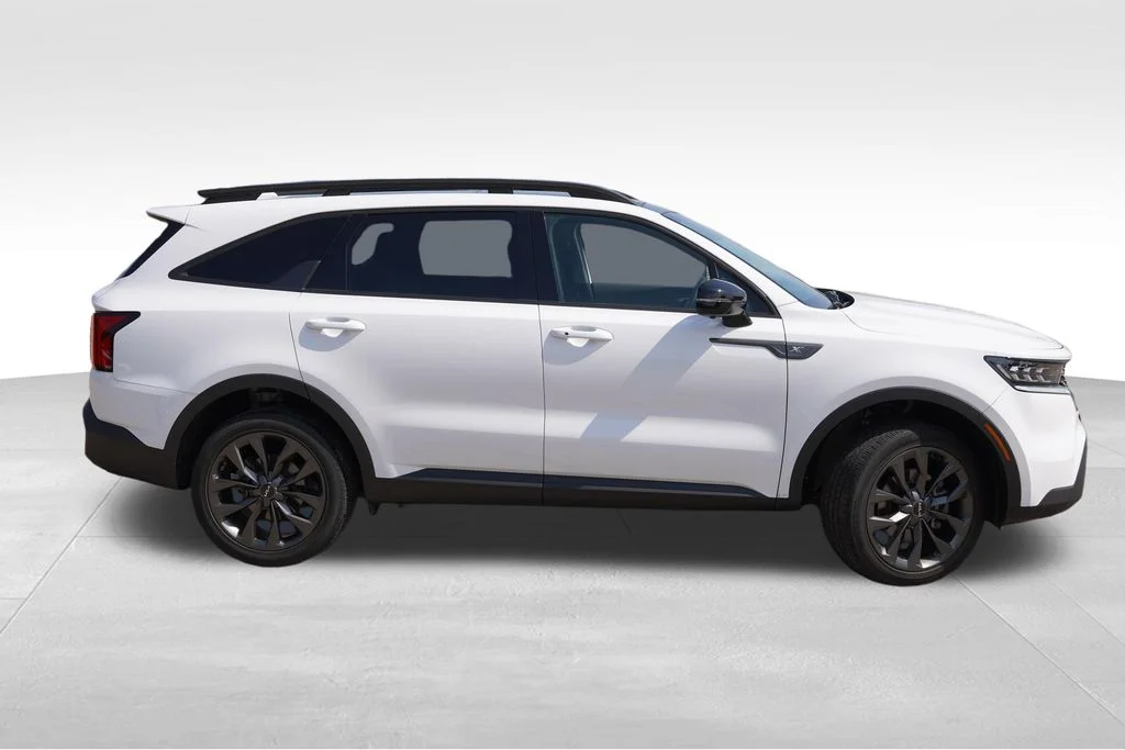 Used 2023 Glacial White Pearl Kia X-Line SX Prestige image 3