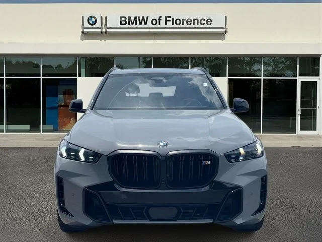 Used 2024 White BMW M60i image 2