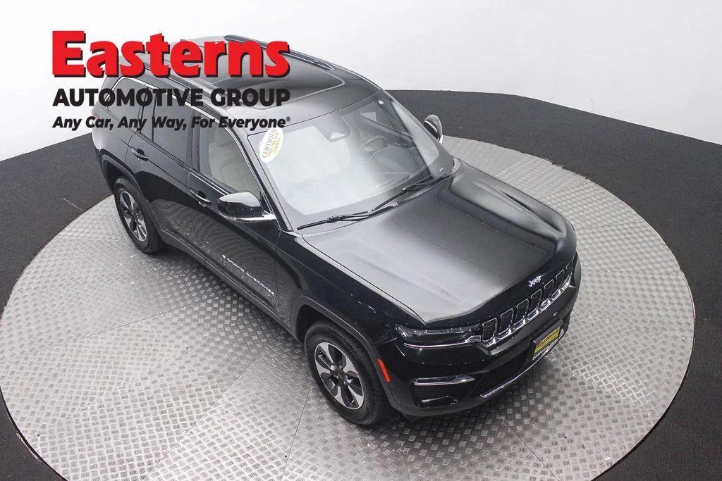 Used 2024 Black Jeep 4xe image 3