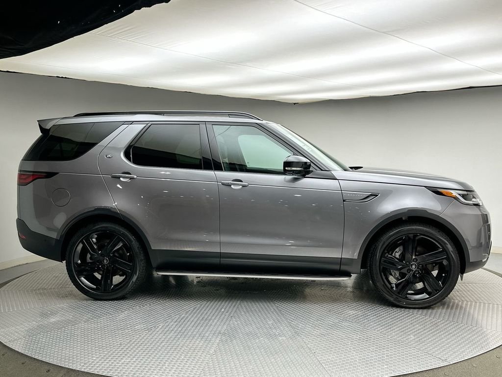 New 2026 Eiger Grey Land Rover S image 4