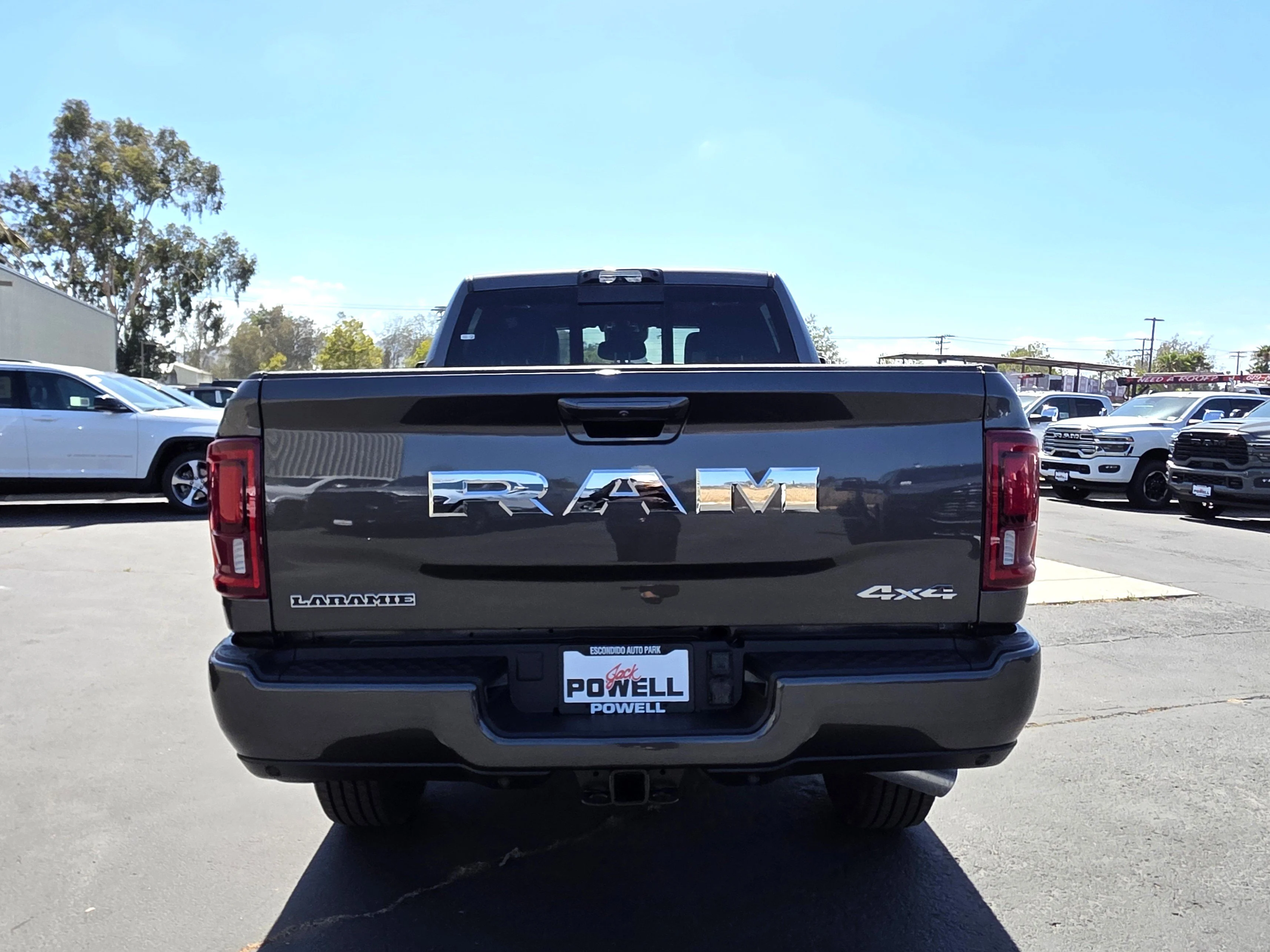 New 2026 Granite Crystal Metallic Clearcoat RAM Laramie image 4