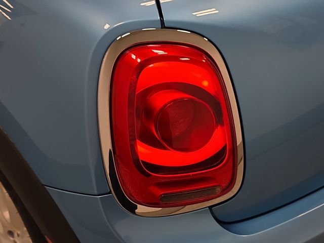 Used 2015 Blue MINI Base image 28