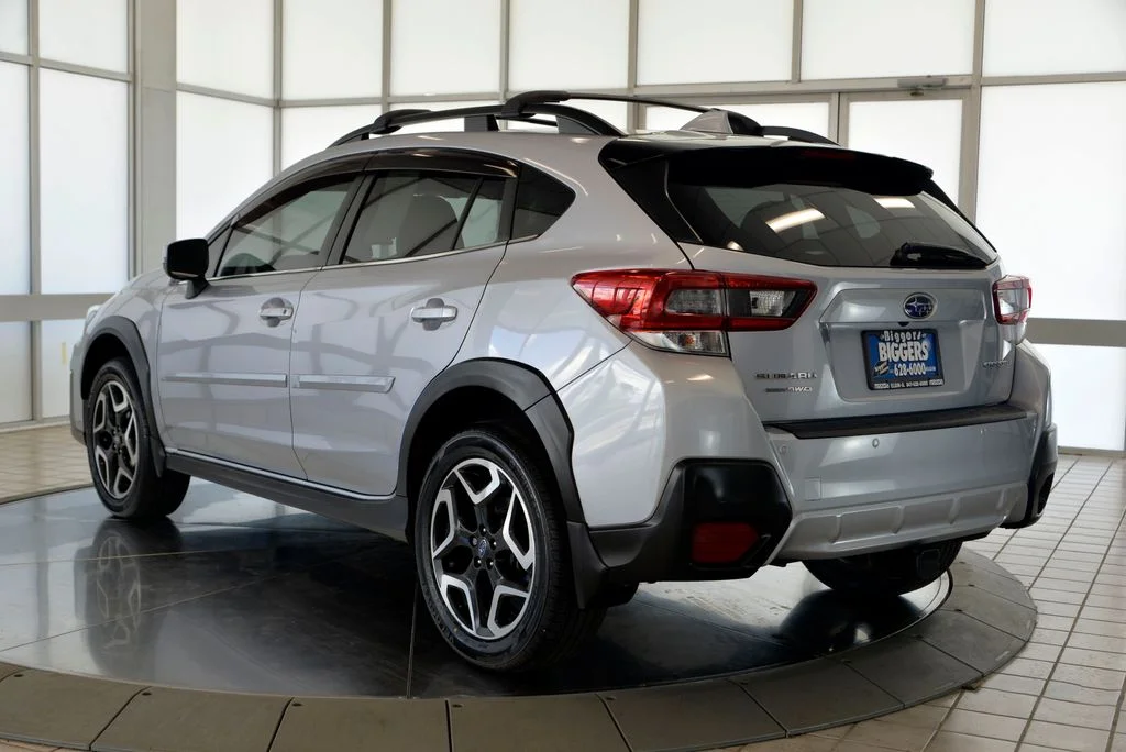 Used 2020 Silver Subaru Limited image 6