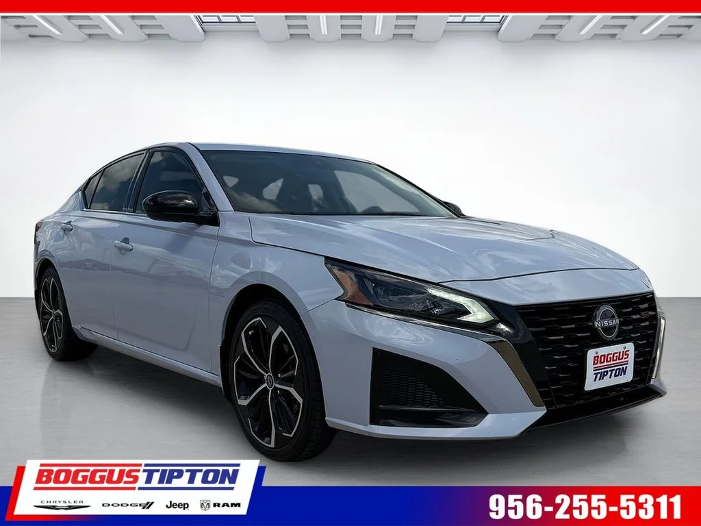 2025 Nissan Altima