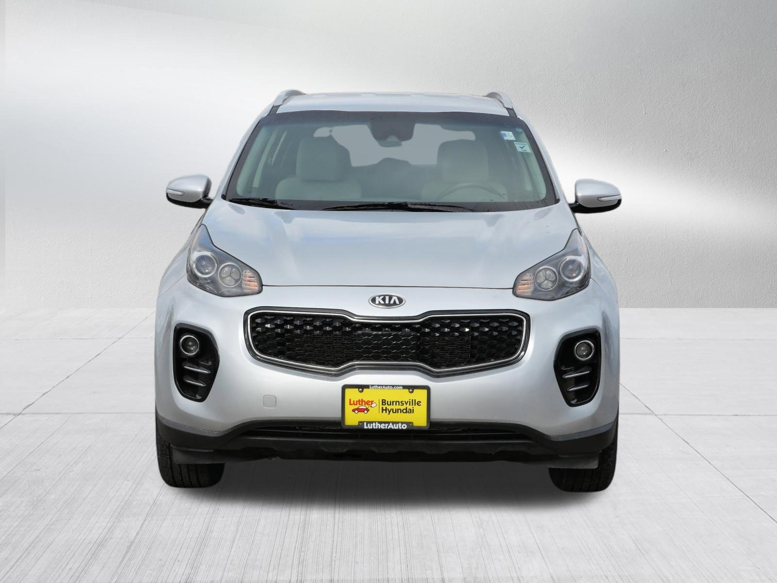 Used 2018 Kia Sportage LX with VIN KNDPMCAC4J7414212 for sale in Burnsville, MN