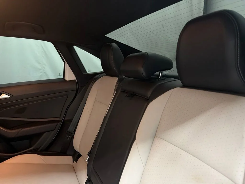 Used 2020 White Volkswagen R-Line image 20