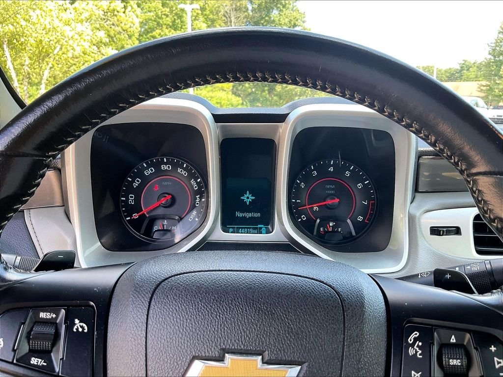 Used 2013 Black Chevrolet 2LT image 20