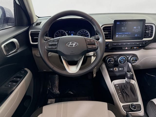 Used 2022 White Hyundai SEL image 25