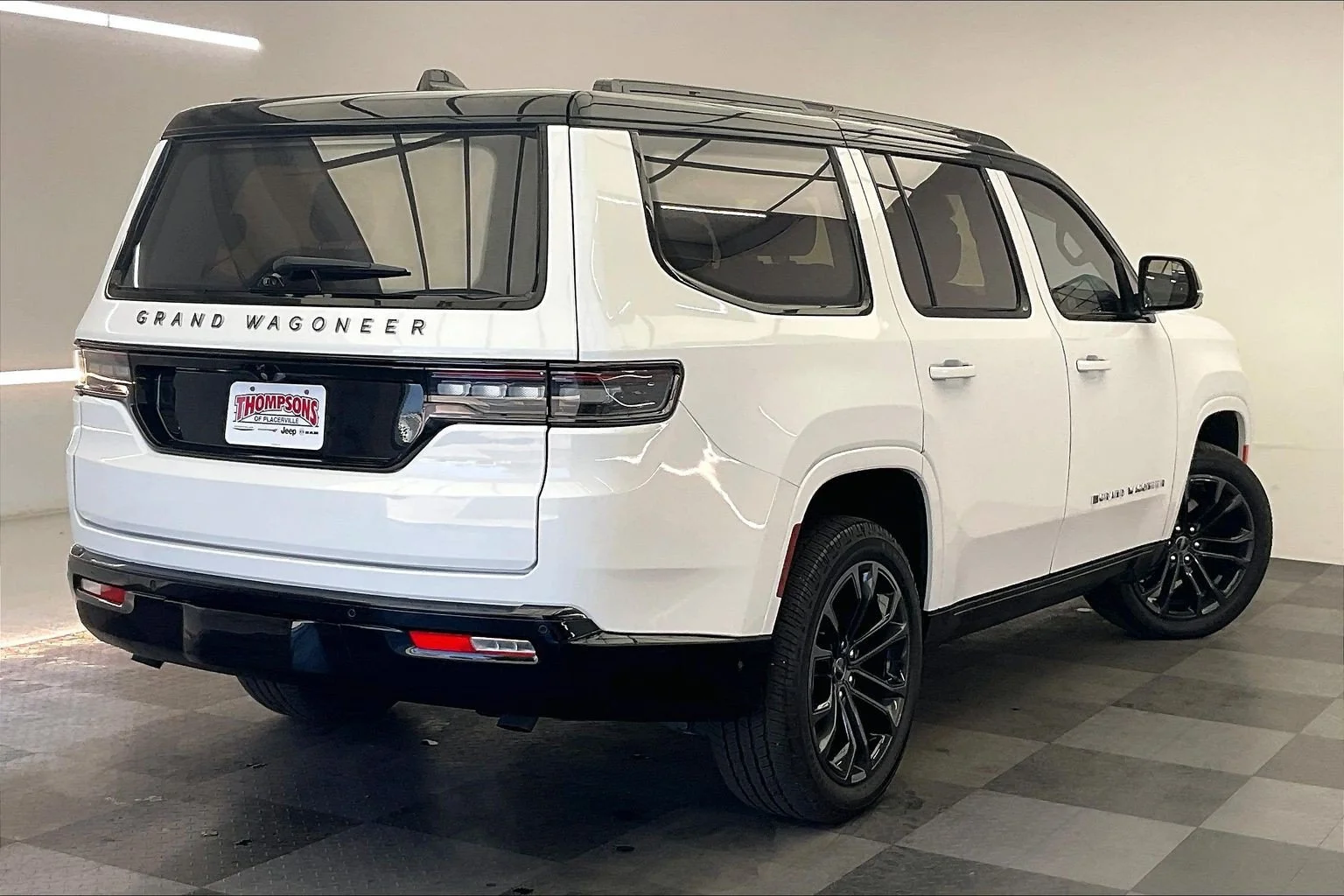 Used 2024 Bright White Clearcoat Jeep Series III image 12