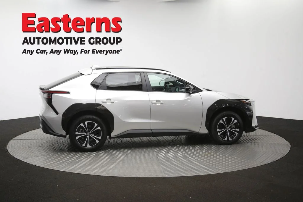 Used 2024 Silver Toyota XLE image 46
