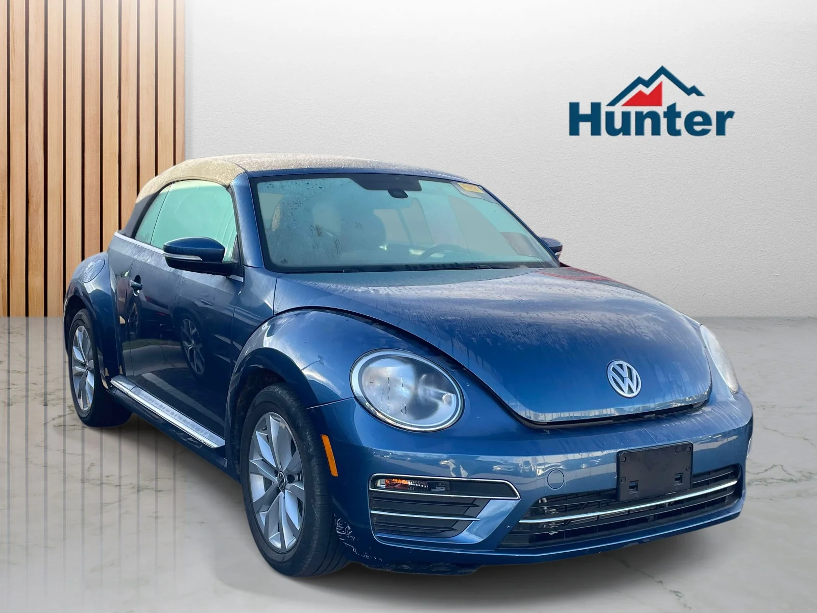 Used 2017 Silk Blue Metallic/Black Roof Volkswagen 1.8T S image 1