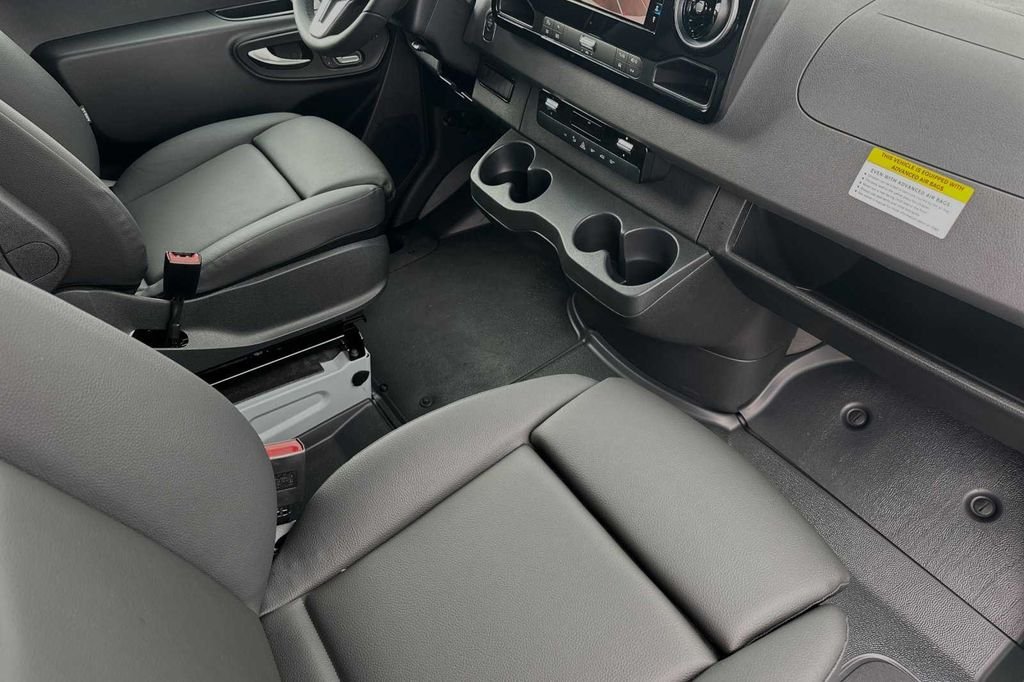 Used 2024 Silver Mercedes-Benz Cargo 170 WB image 16