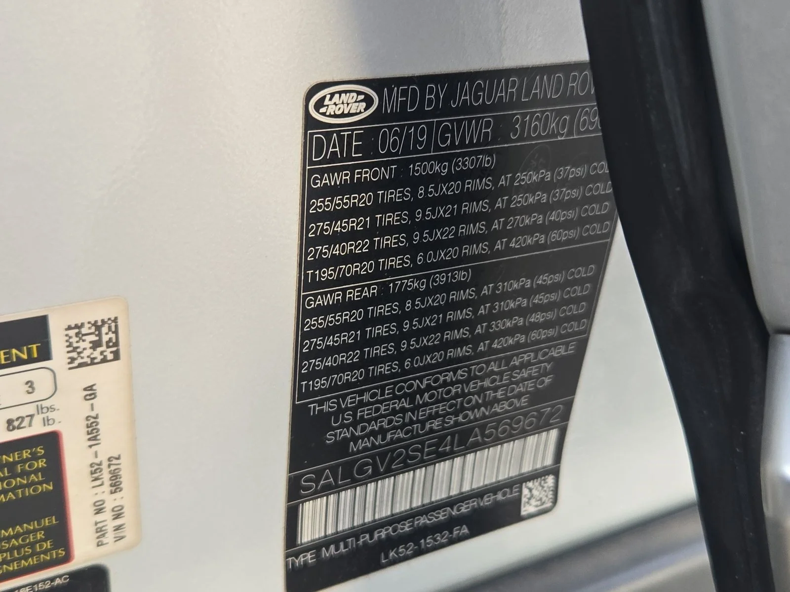 Used 2020 Fuji White Land Rover Autobiography image 13