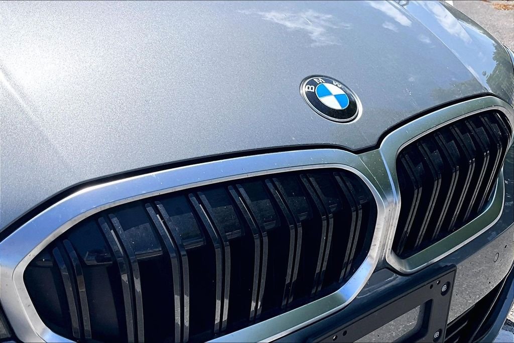 2026 BMW 3 Series 330i - Photo 32