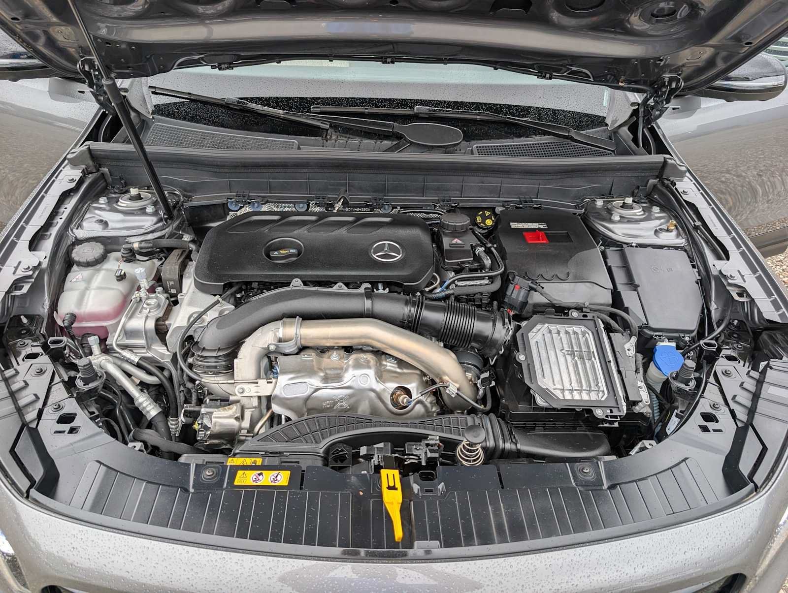 New 2026 Mountain Grey Metallic Mercedes-Benz GLB 250 image 11