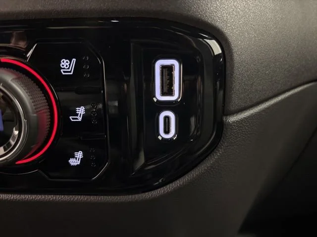 Used 2024 Summit White Chevrolet ZR2 image 34