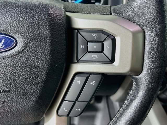 Used 2020 White Ford XL image 34