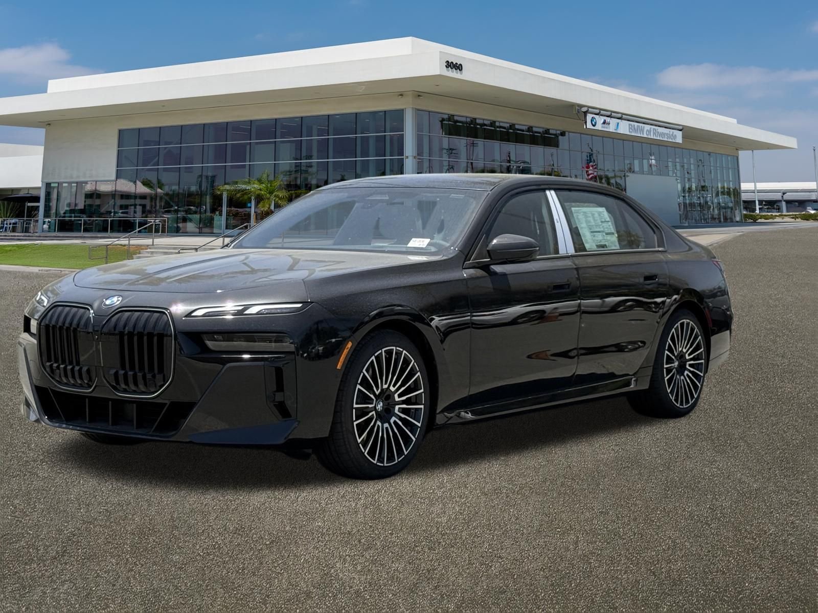 New 2026 Black Sapphire Metallic BMW 760i xDrive image 4