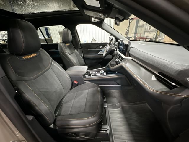 New 2026 Marsh Gray Ford Tremor® image 31