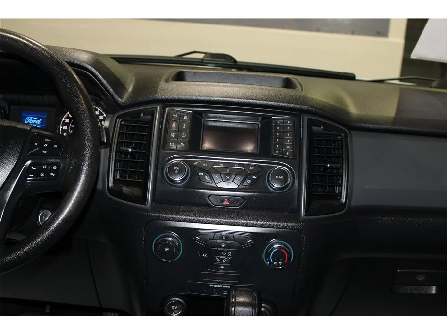 Used 2019 White Ford XL Pickup 4D 5 ft image 16