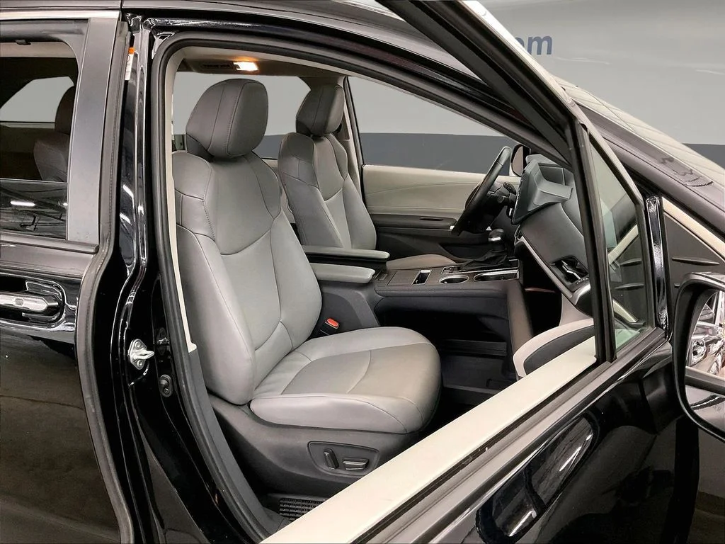 Used 2024 Black Toyota XLE image 10