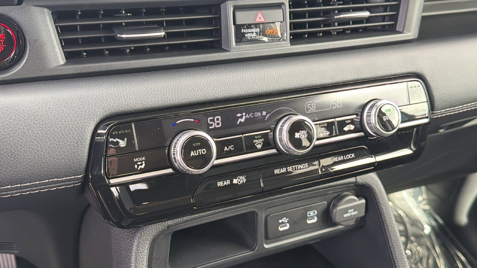 2026 Honda Pilot Touring - Photo 14