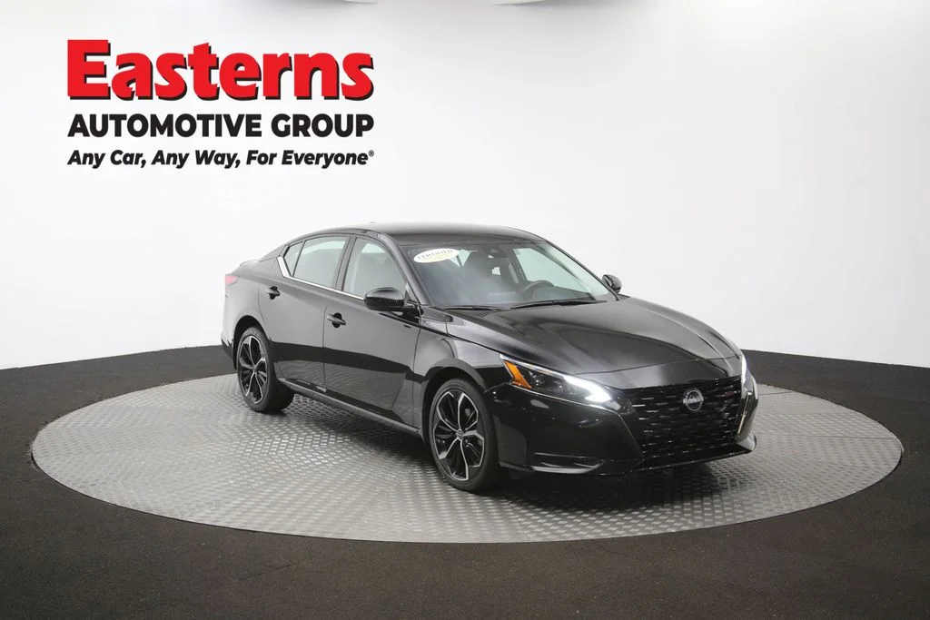 Used 2023 Black Nissan 2.5 SR image 53