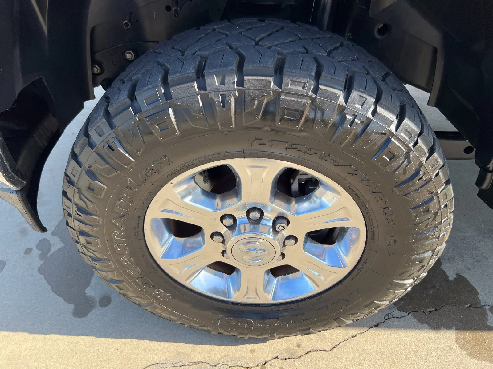 Used 2020 Silver Ram Big Horn image 9