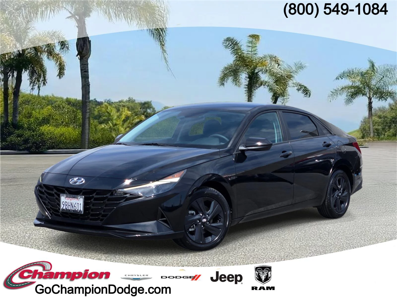 Used 2022 Phantom Black Hyundai SEL IVT image 1