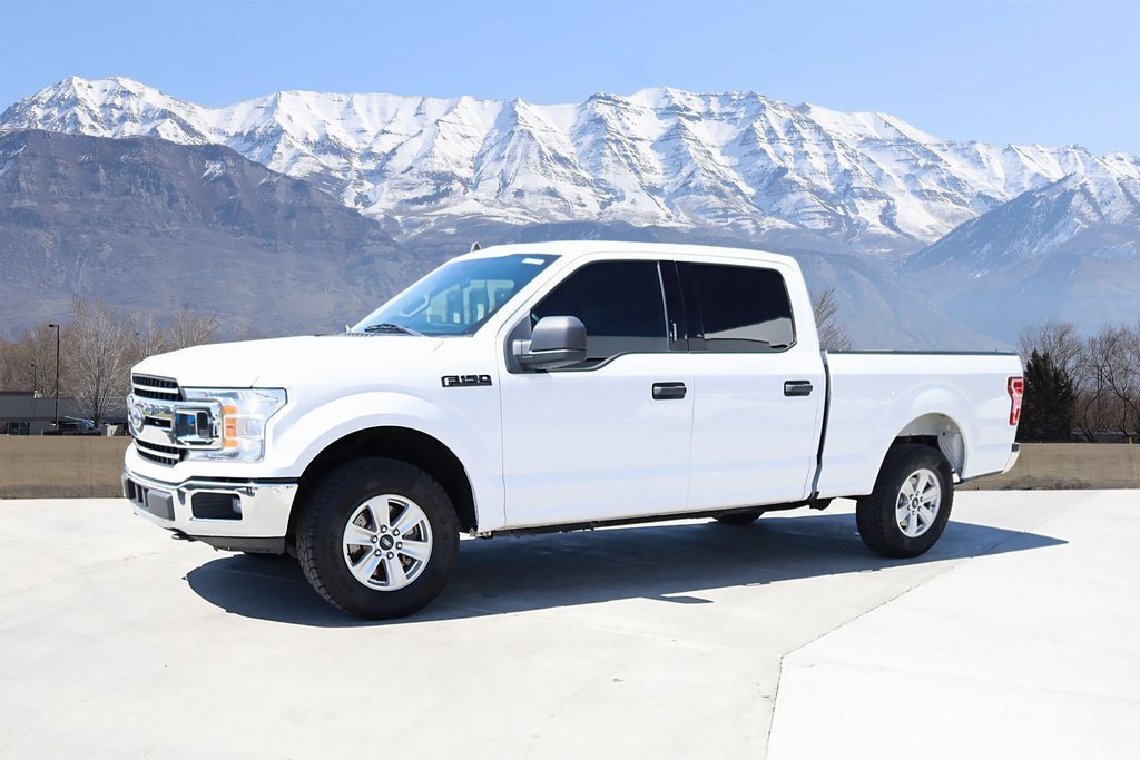 2020 Ford F-150 XLT photo 2