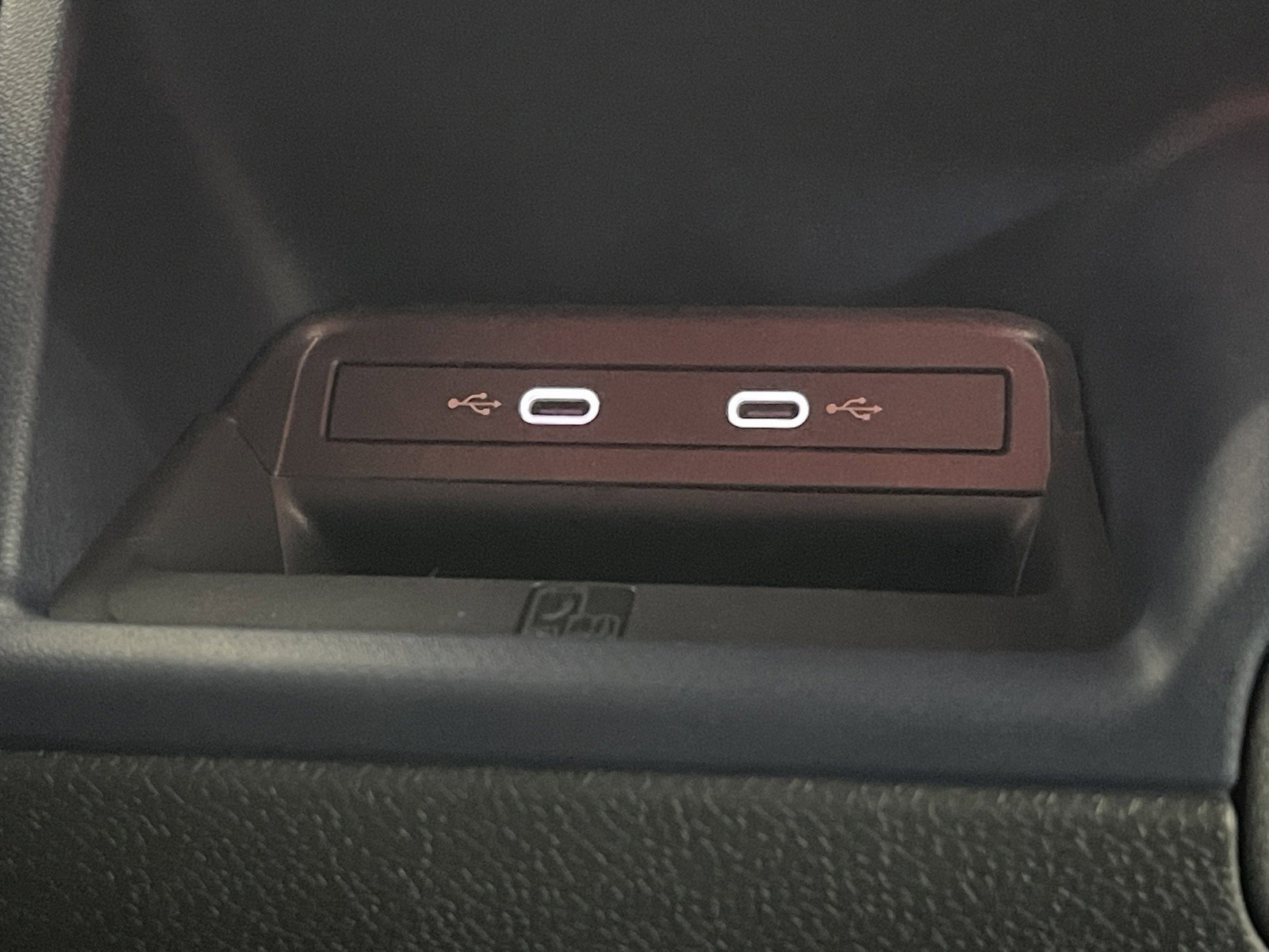 2025 Volkswagen ID. Buzz PRO S - Photo 24