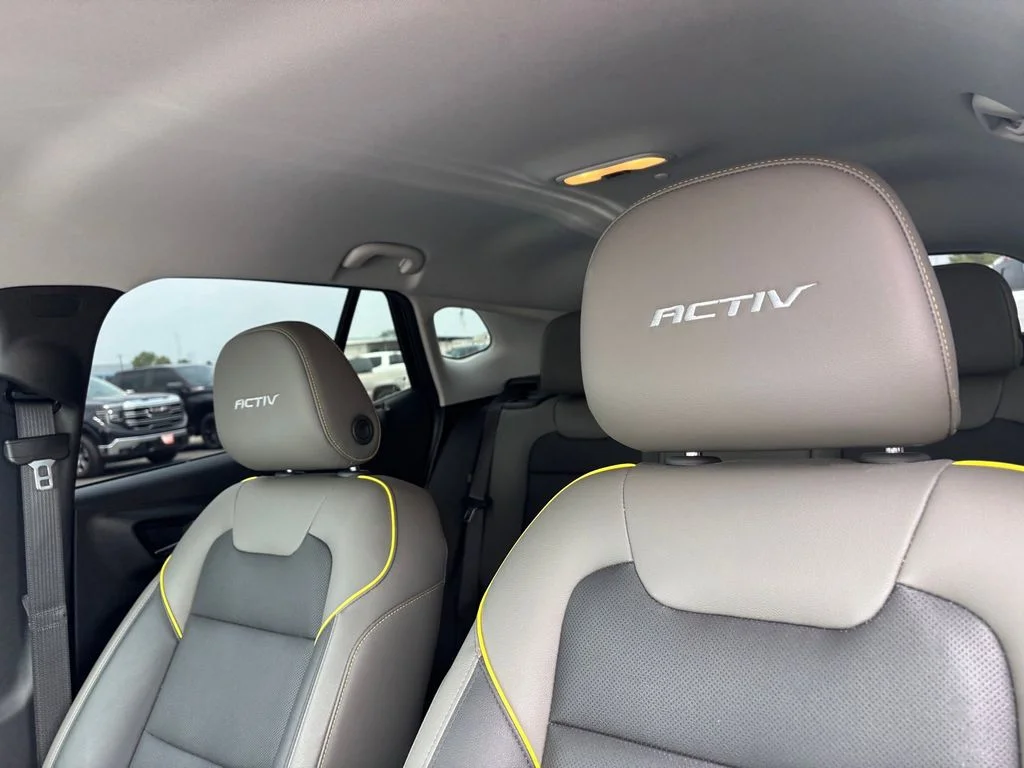 Used 2025 Black Chevrolet ACTIV image 11