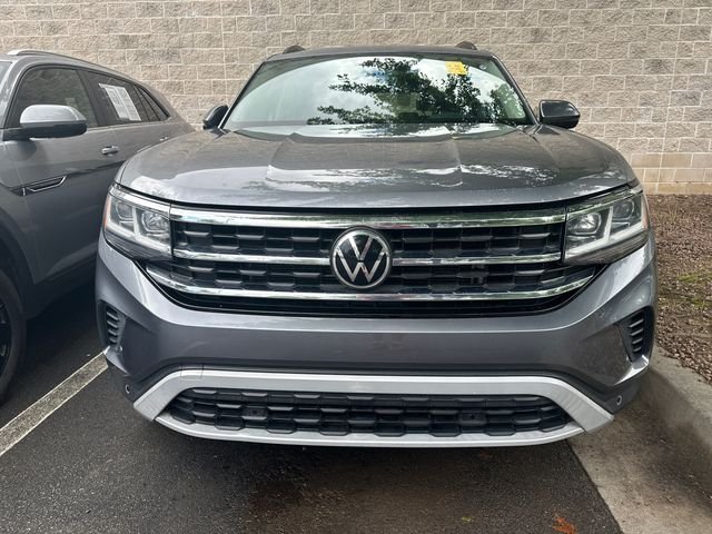 Used 2021  Volkswagen 3.6L V6 SE w/Technology image 2