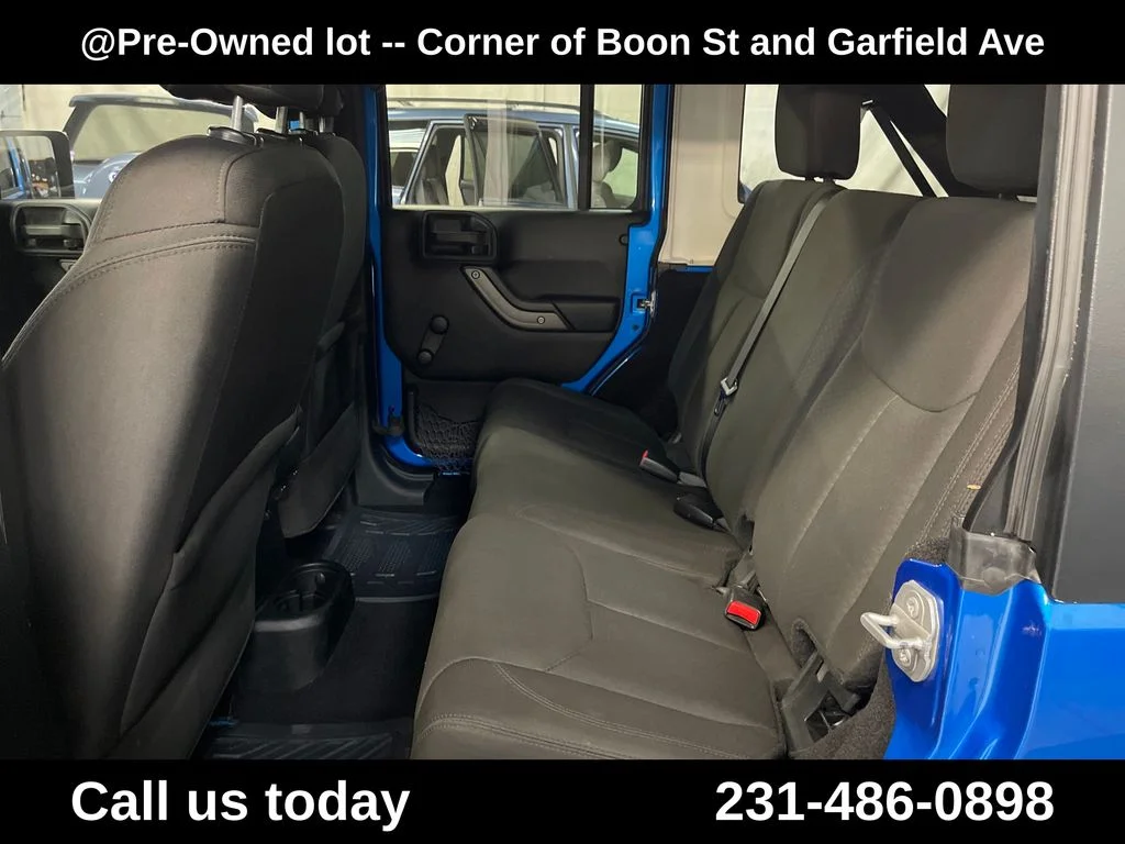Used 2016 Blue Jeep Unlimited Sport image 21