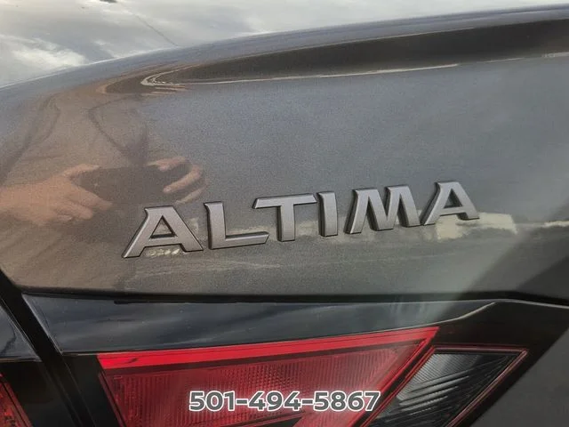 Used 2024 Gray Nissan 2.5 SR image 13