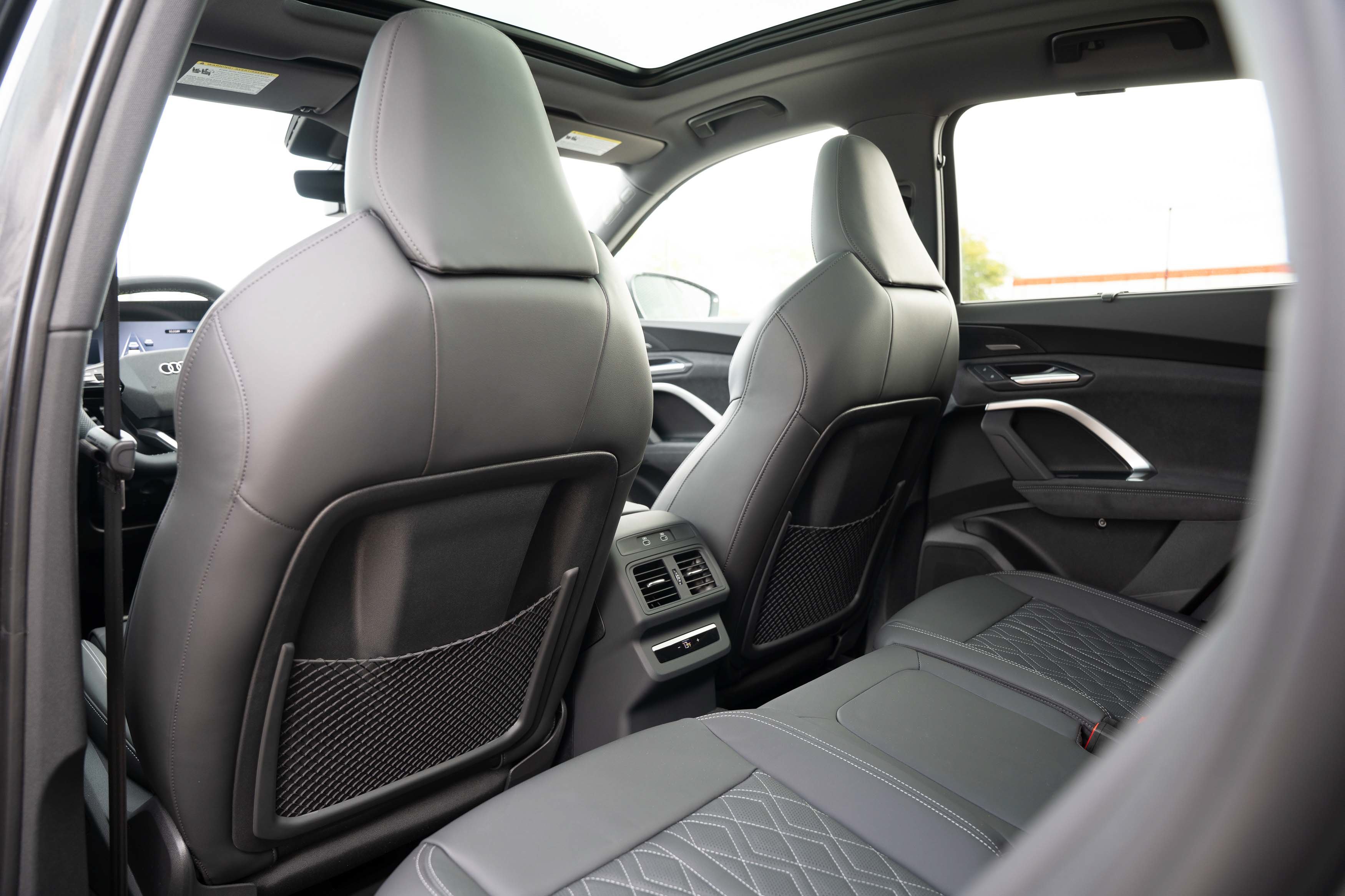 New 2026 Daytona Gray Audi Premium Plus image 25