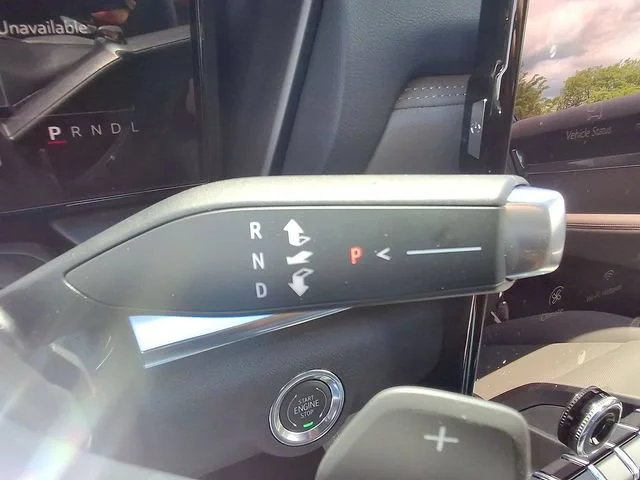 New 2026 Rapids Metallic GMC Elevation image 21
